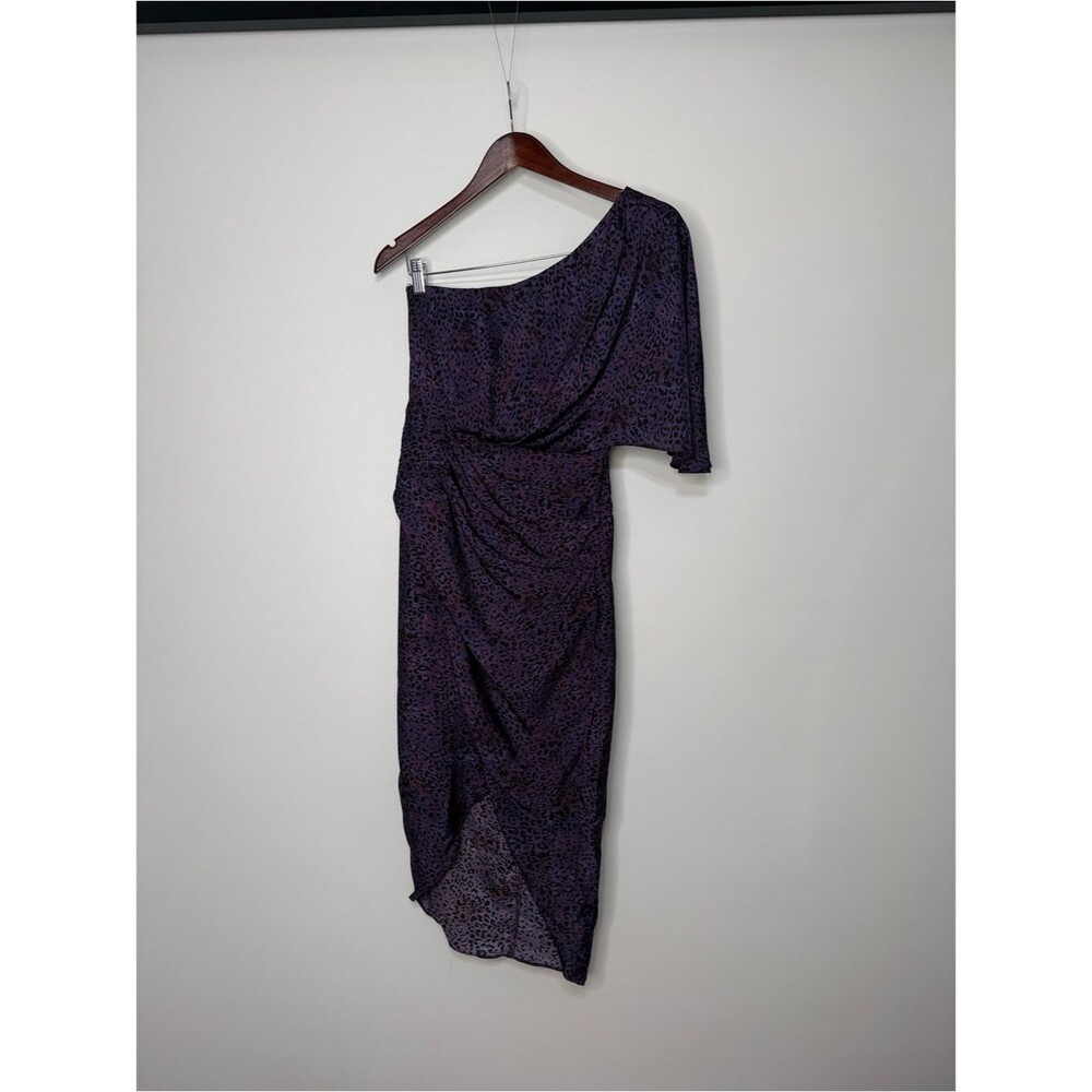 NWT DO+BE One-Shoulder Purple Satin Animal Print Midi Dress Size Small